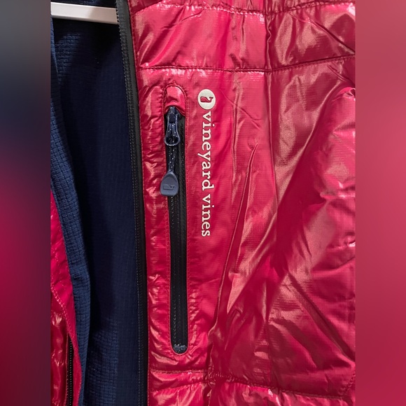 Vineyards Vines Performance - Fuscia & Blue - Nylon Puffer Vest - Size XS - Picture 3 of 11